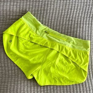 Lululemon + Hotty Hot Shorts + Yellow + Sz 8